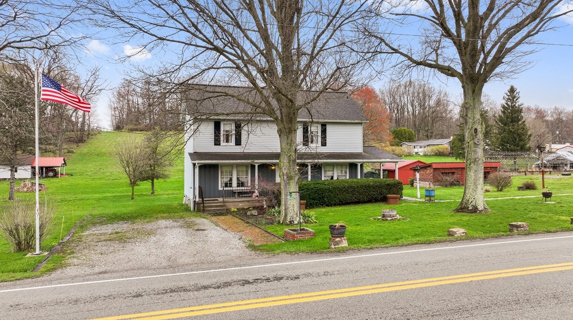 189 Hopwood Coolspring Rd, Hopwood, PA 15445