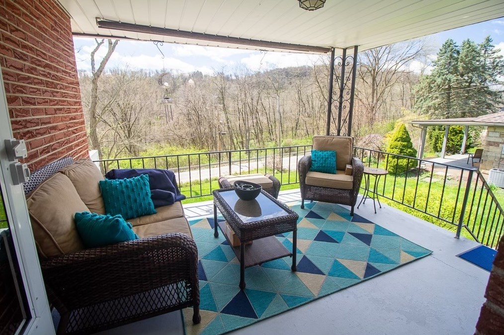 1126 1st St, Canonsburg, PA 15317-1840