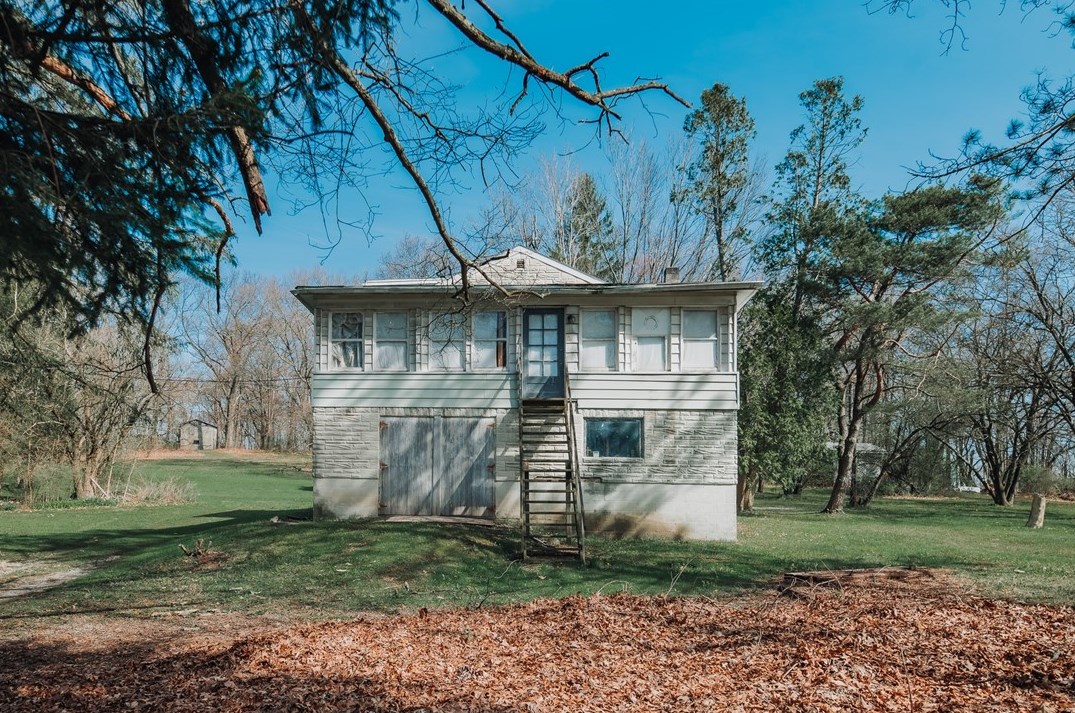 1313 Herman Rd, Cabot, PA 16023