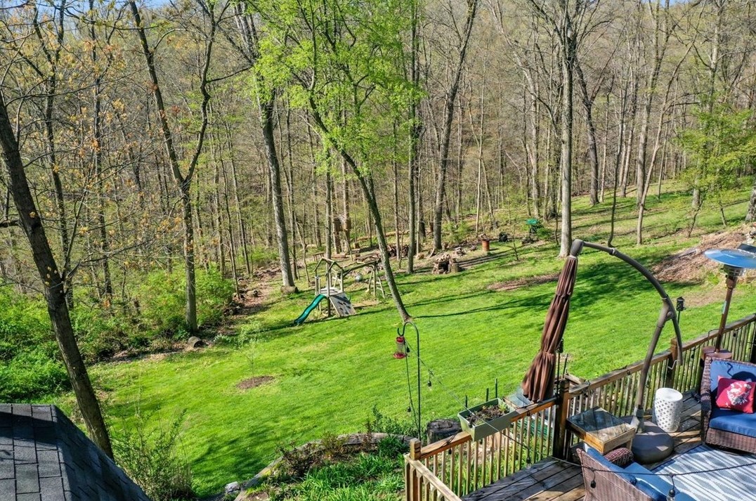 310 Fawcett Church Rd, Bridgeville PA  15017-1514 exterior