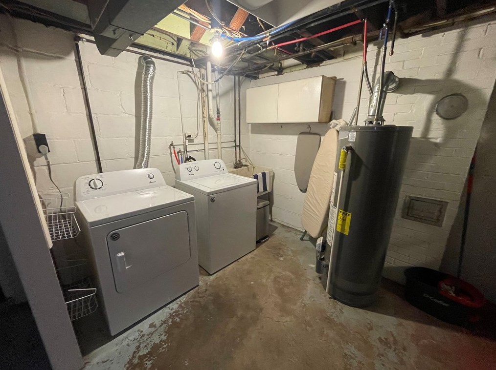 177 Magnolia St, Whitaker PA 15120-2332 exterior