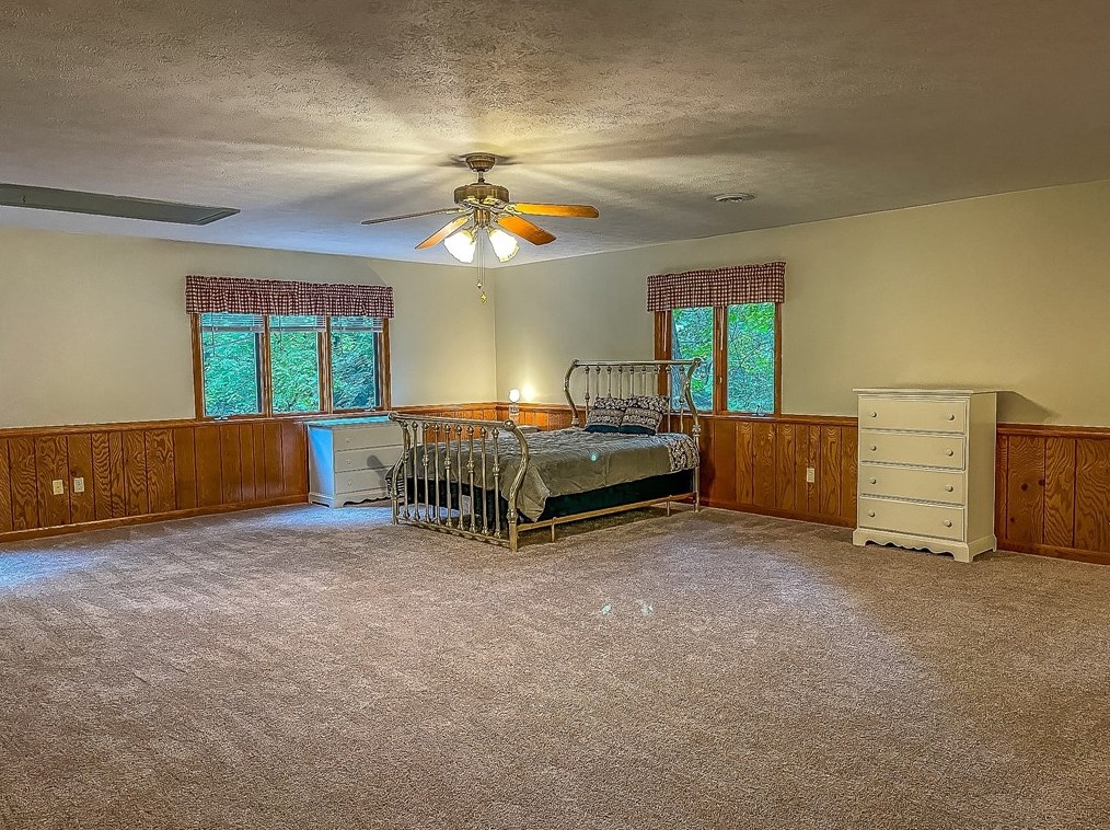 3166 Babcock Blvd, Pittsburgh PA  15237-2737 exterior