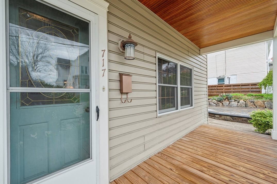 717 8th St, North Huntingdon, PA 15642