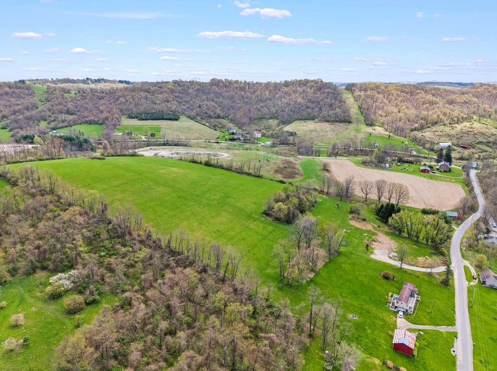 664 Banetown Rd, Washington PA 15301-6432 exterior