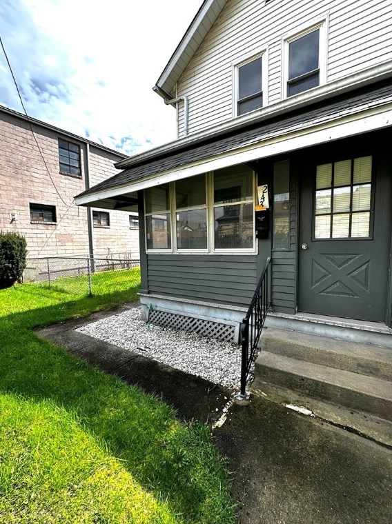 243 Pillow St, Butler, PA 16001