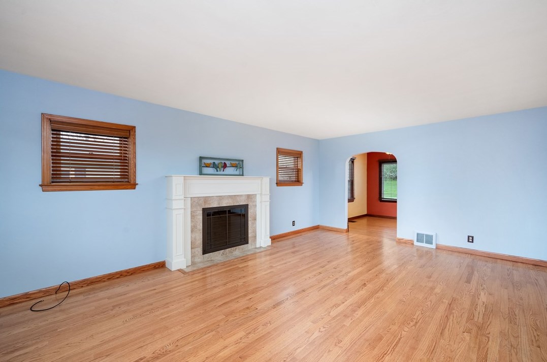 44 3rd Ave, Greenville PA  16125-1717 exterior