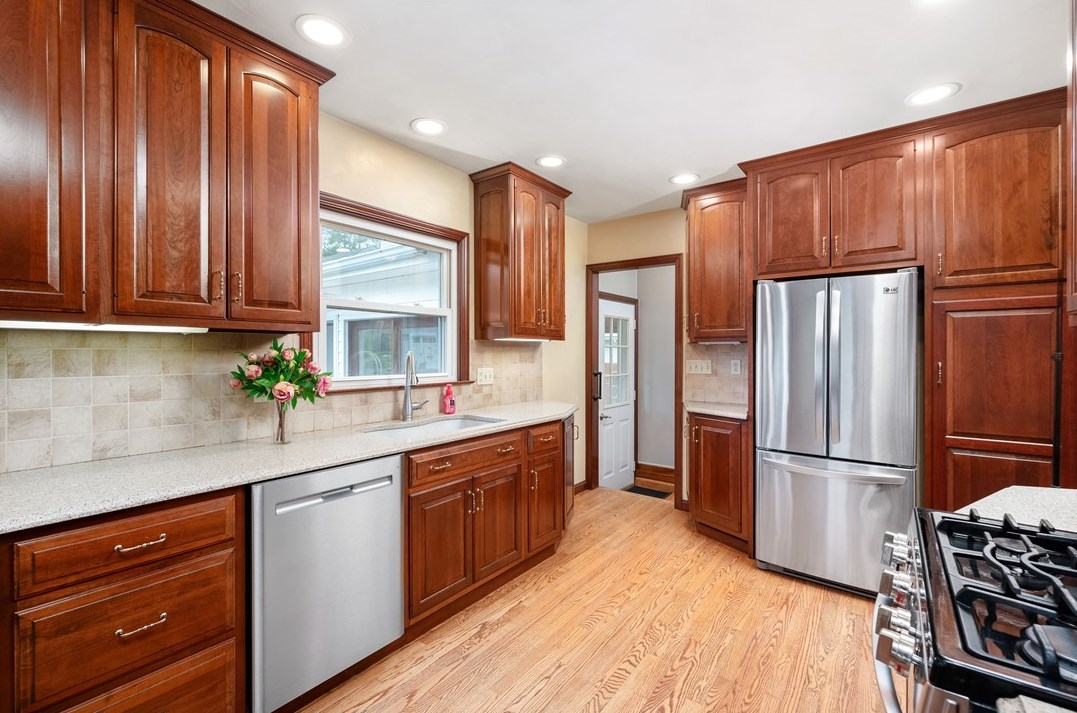 44 3rd Ave, Greenville PA  16125-1717 exterior