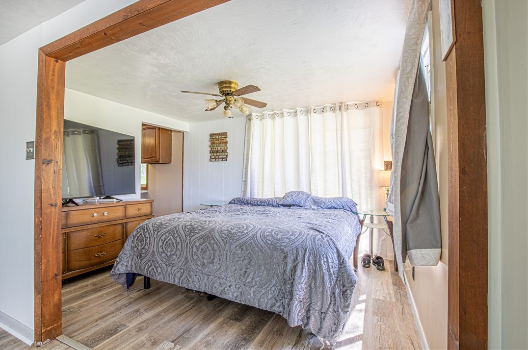 202 Morgan Station Rd, Lemont Frnce, PA 15456