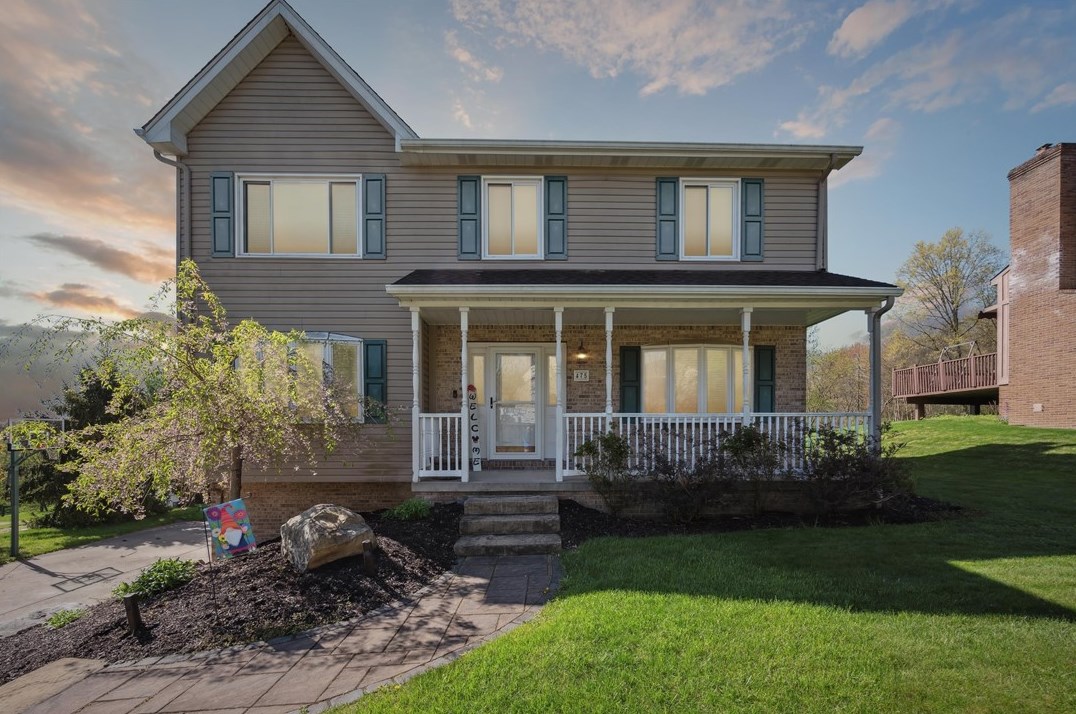 475 Pinion Dr, Imperial, PA 15126-1152