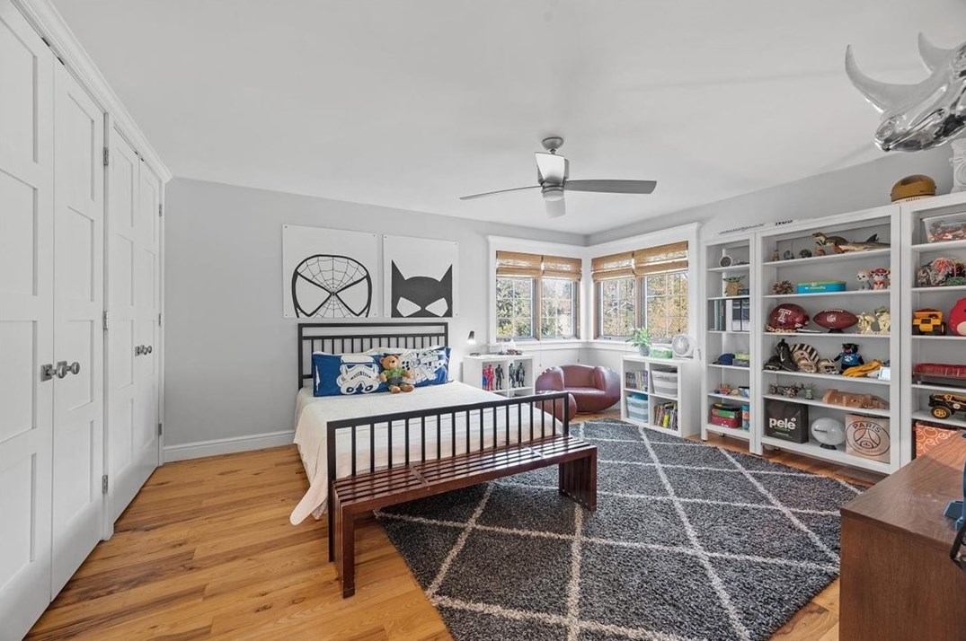 1811 Villa Dr, Gibsonia PA 15044-7446 exterior