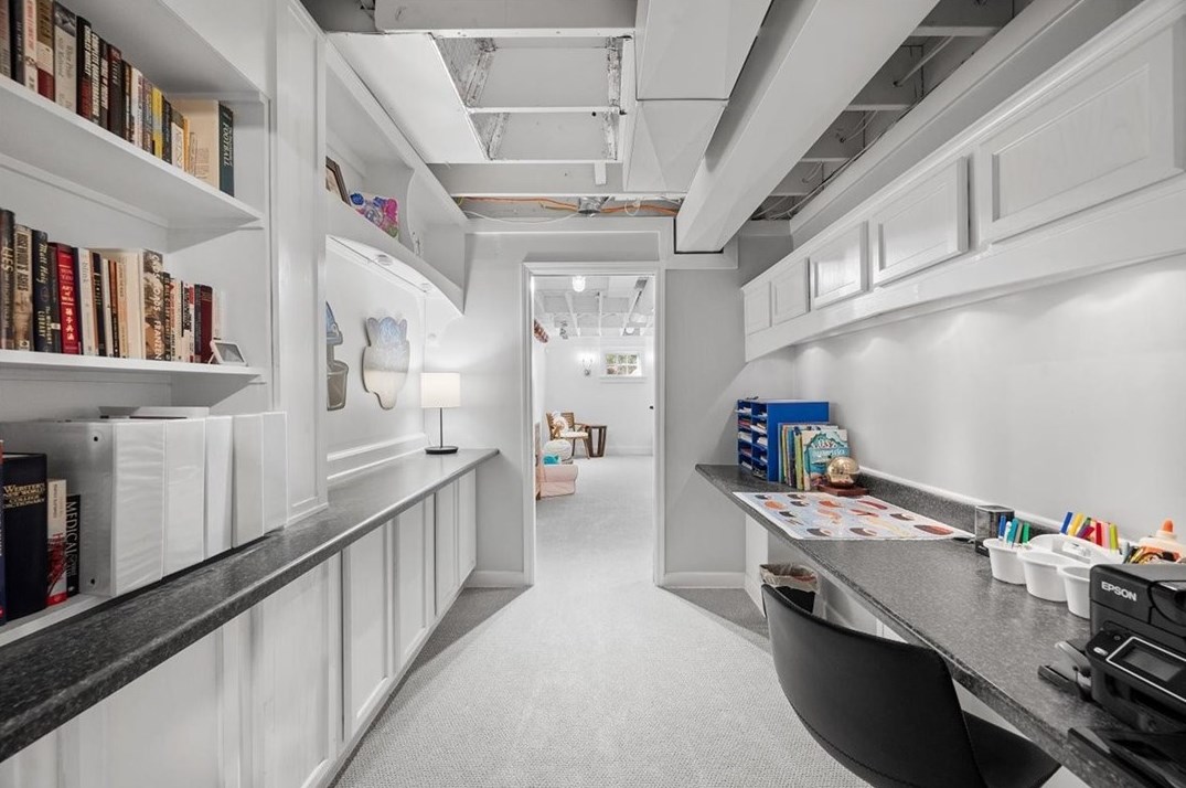 1811 Villa Dr, Gibsonia PA 15044-7446 exterior