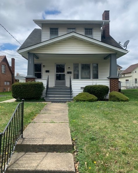 1809 Highland Ave, New Castle, PA 16105-7605