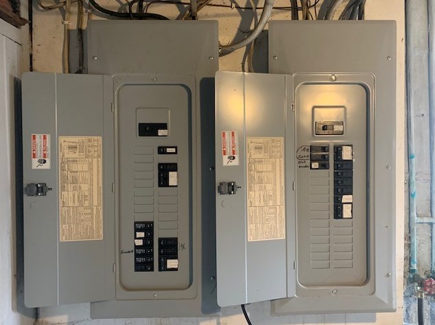 1809 Highland Ave, New Castle PA  16105-2300 exterior