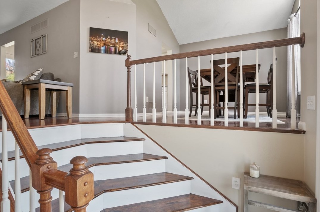 303 Covington Ct, Seven Fields, PA 16046-8023