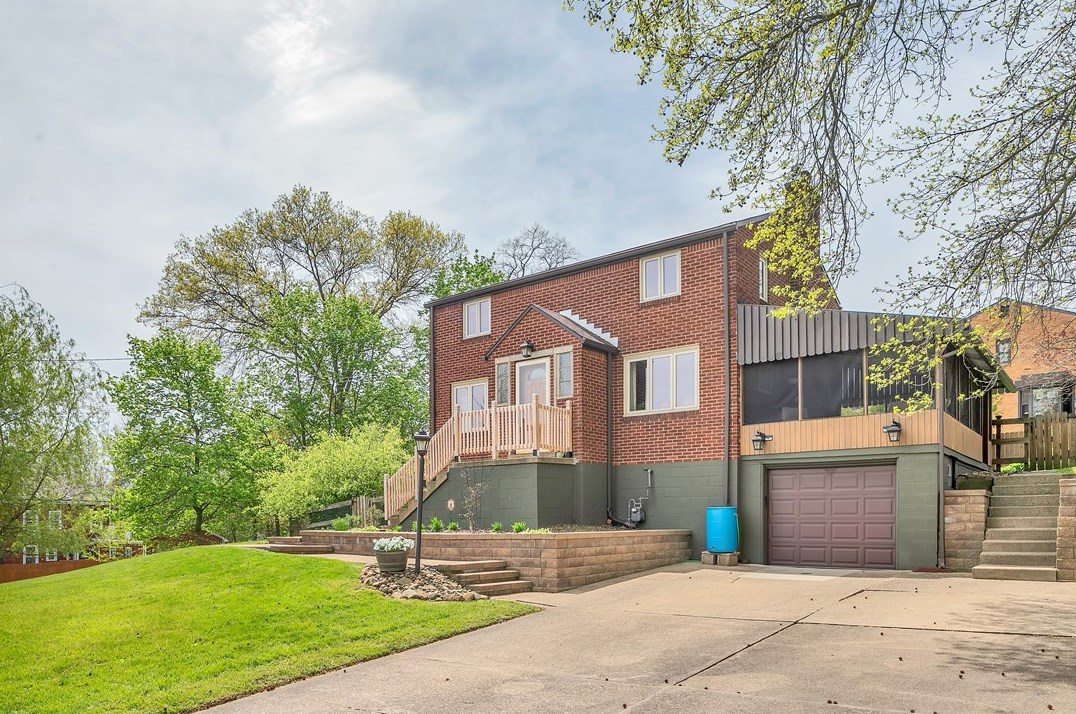 400 Elfinwild Rd, Allison Park, PA 15101-3809