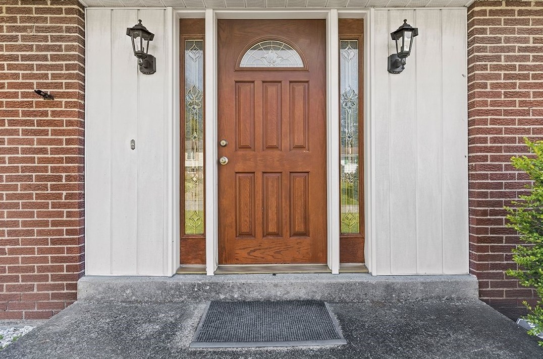 709 Flint Rd, Allison Park, PA 15101-4216