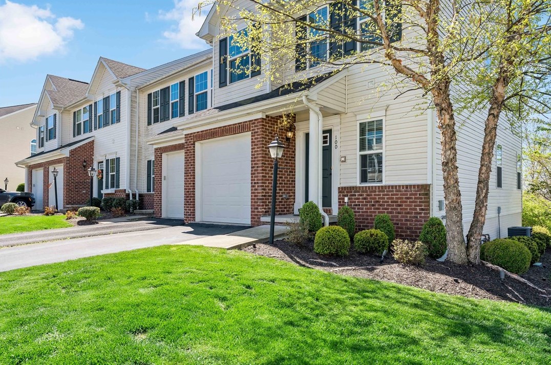 100 Sita Ct, Collier Township, PA 15106