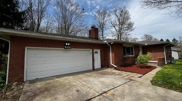 340 Easton Rd, Hermitage, PA 16148