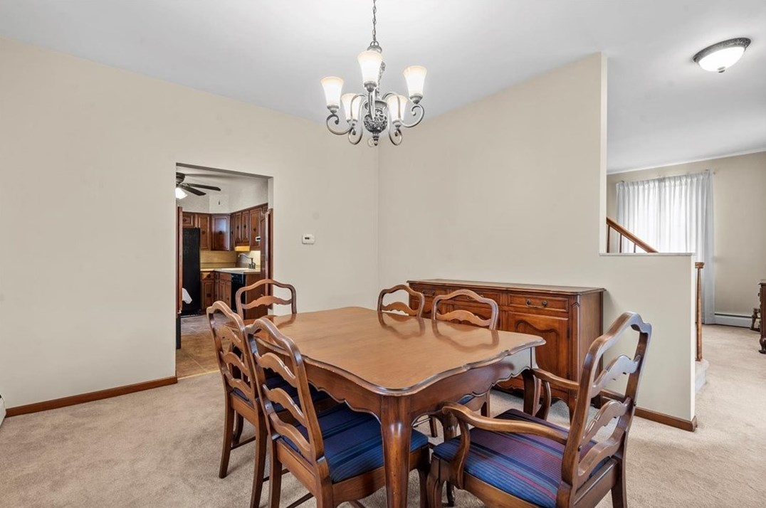 1800 Middle Rd, Glenshaw PA  15116-3130 exterior