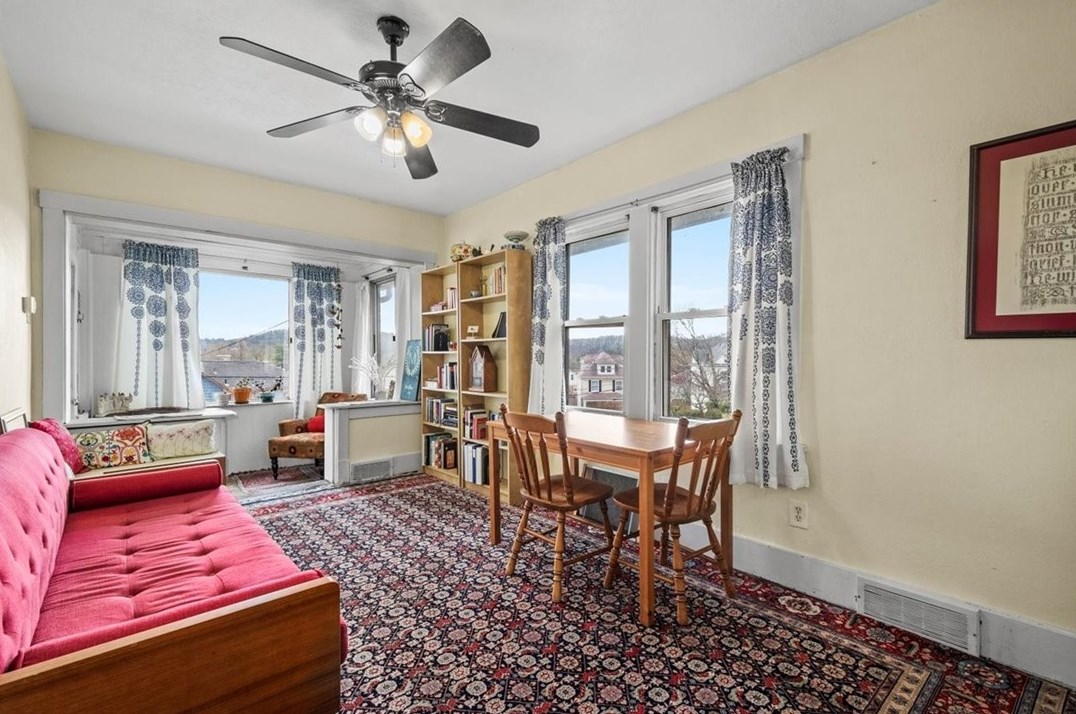 110 Noll Ave, Pittsburgh PA 15205-2110 exterior