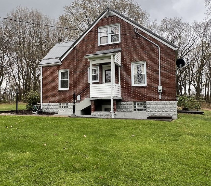 294 Cadogan Slate Lick Rd, Kittanning, PA 16201
