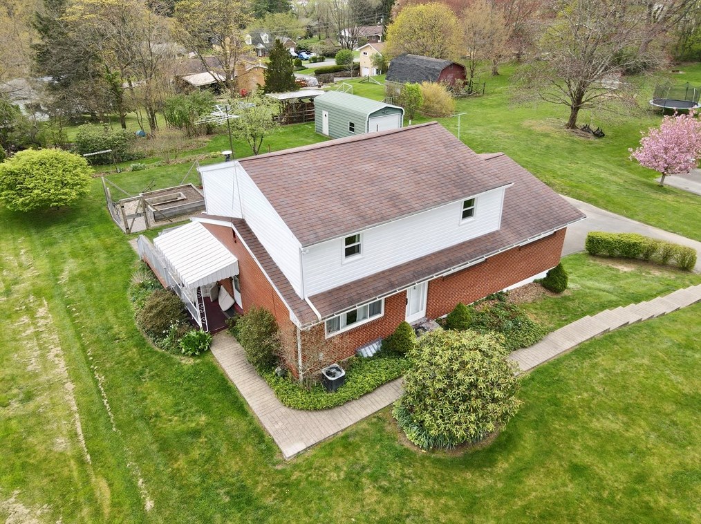 115 Freedom Rd, Butler PA 16001-1305 exterior