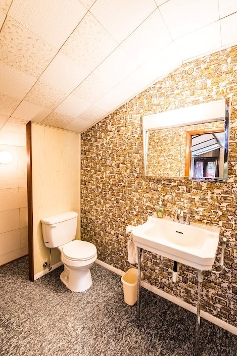 115 Freedom Rd, Butler PA 16001-1305 exterior