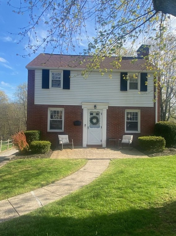 391 Woodcliff Cir, Pittsburgh, PA 15243-1455