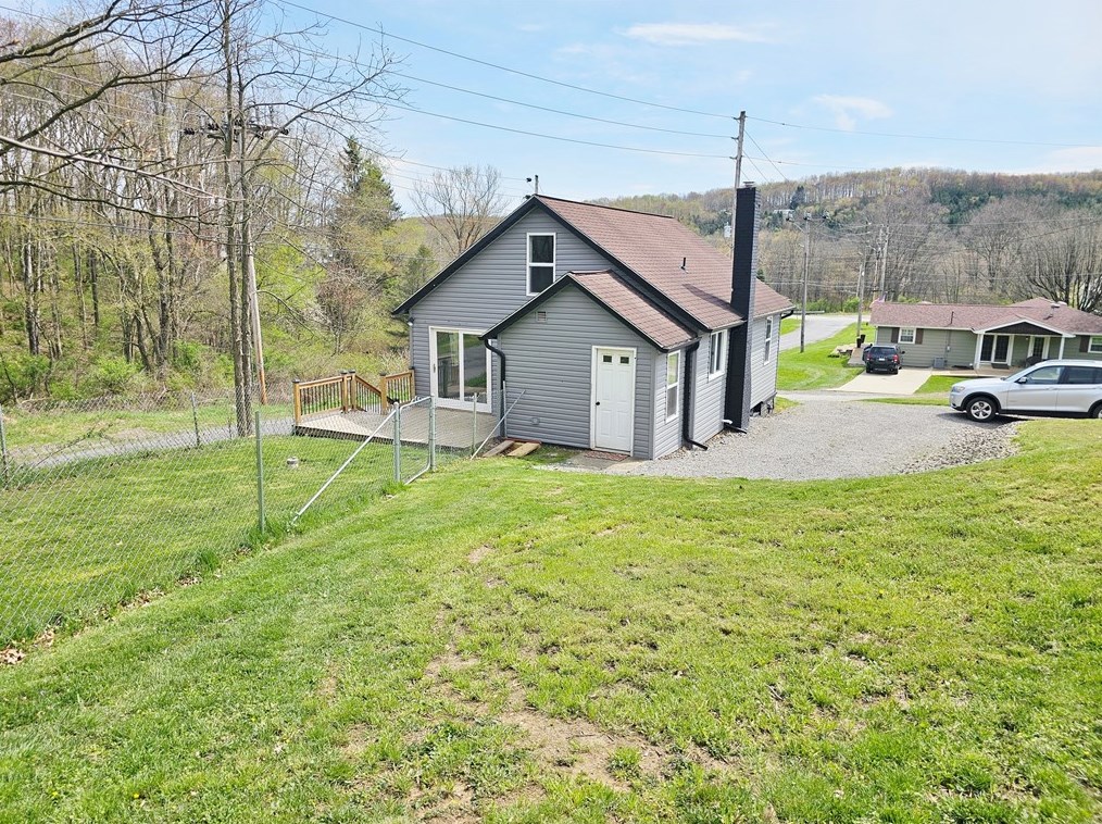 117 Little Rock Rd, Kittanning, PA 16201