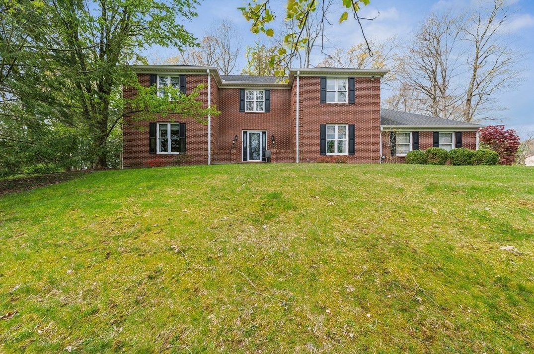 3126 Princeton Rd, Greensburg, PA 15601