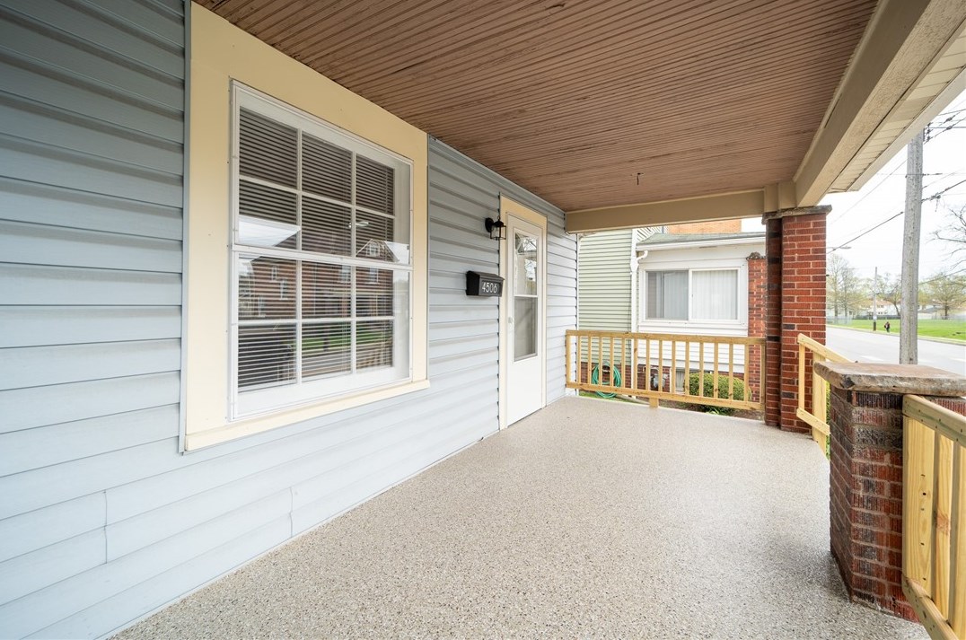 4506 4th Ave, Beaver Falls, PA 15010
