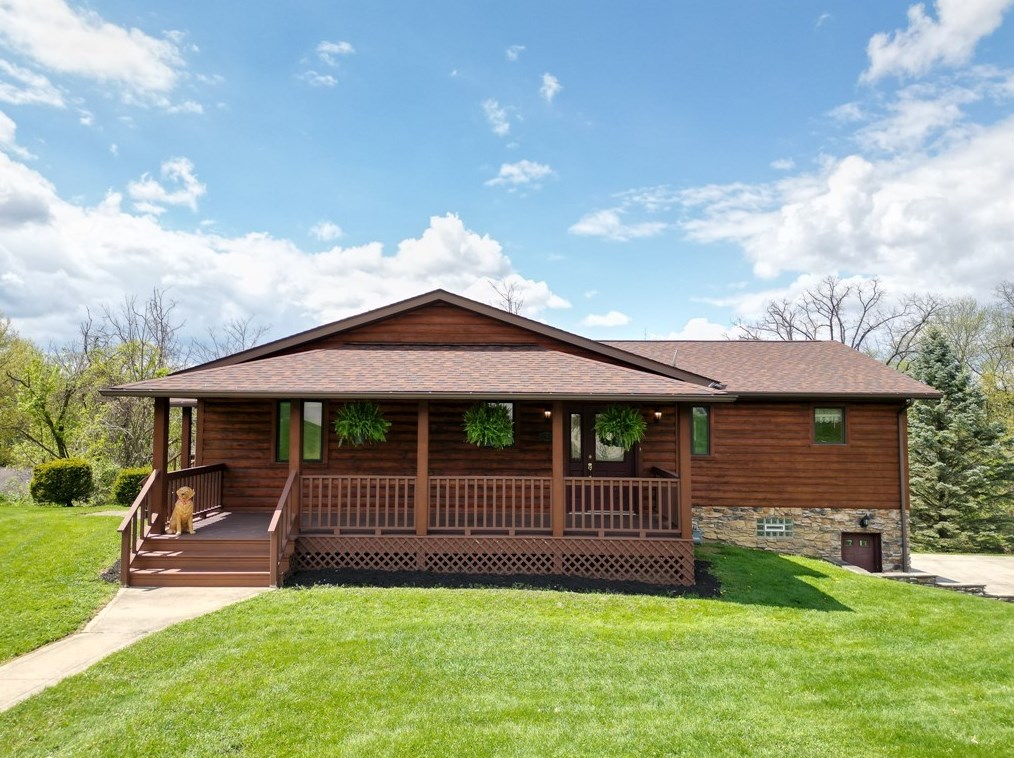 251 Jennie Dr, North Huntingdon, PA 15642
