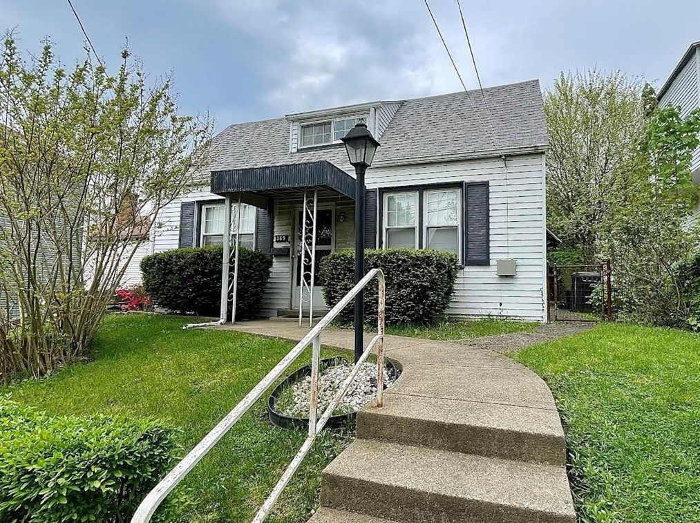 369 Virginia Ave, Oakmont, PA 15139