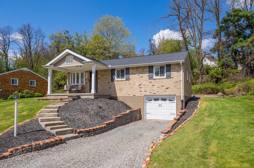 111 Mcginley Dr, Glenshaw, PA 15116