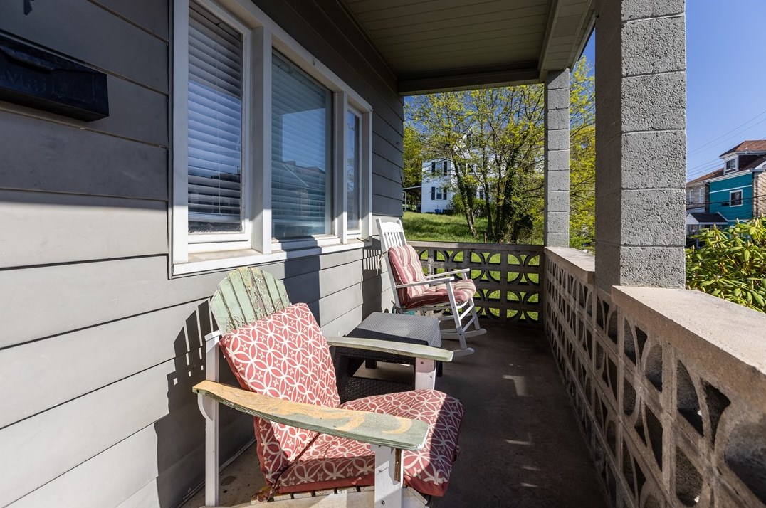 334 Amabell St, Pittsburgh, PA 15211-1408