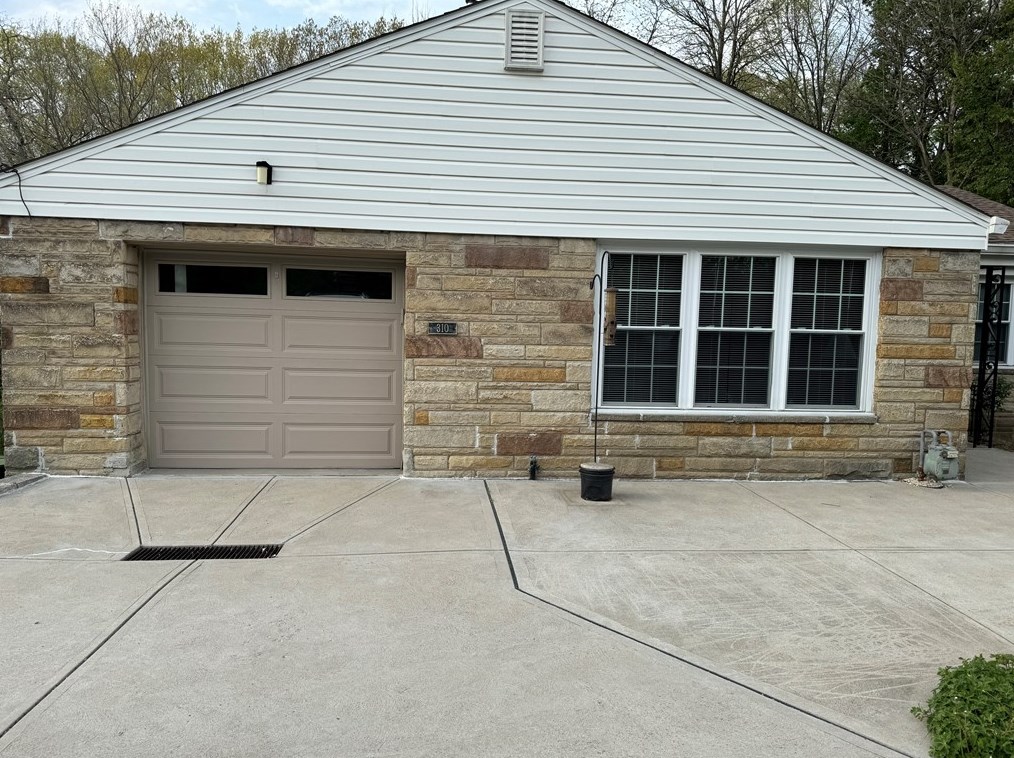 310 Maytide, Pittsburgh, PA 15227