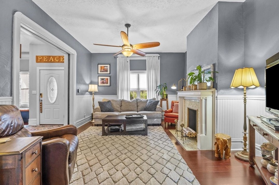 1516 Orchlee St, Pittsburgh PA  15212-1841 exterior