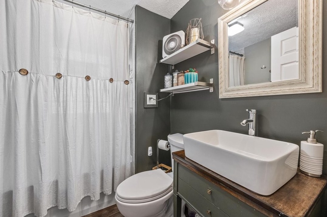 1516 Orchlee St, Pittsburgh PA  15212-1841 exterior