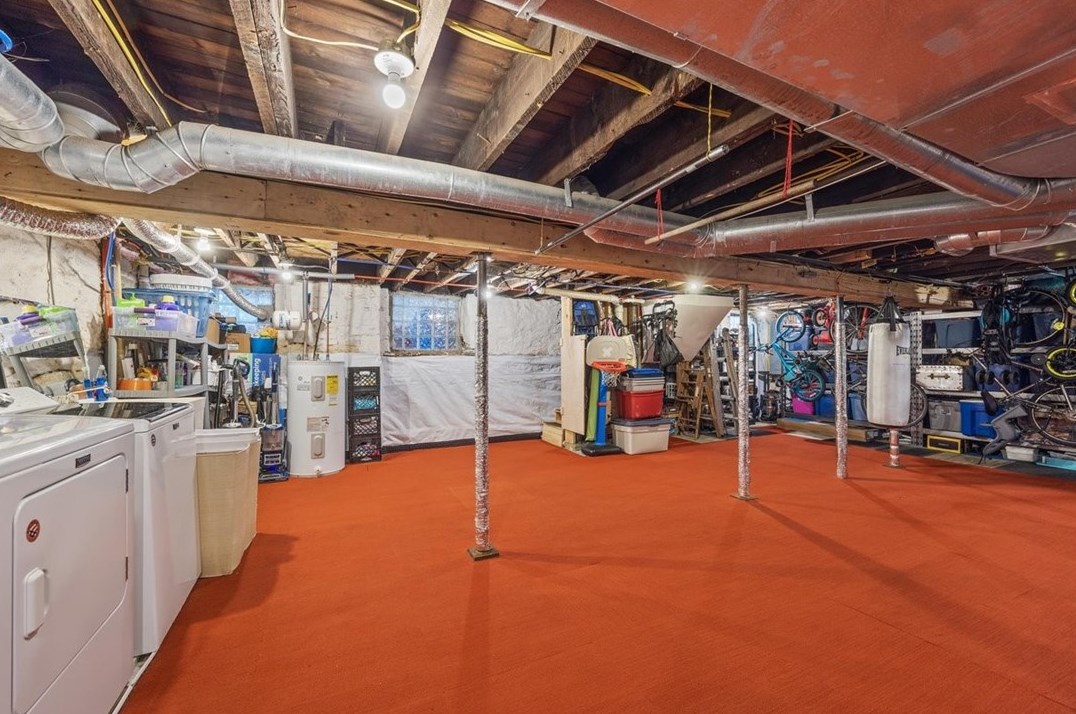 1516 Orchlee St, Pittsburgh PA  15212-1841 exterior