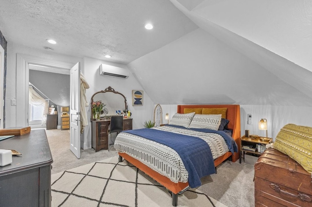 1516 Orchlee St, Pittsburgh PA  15212-1841 exterior