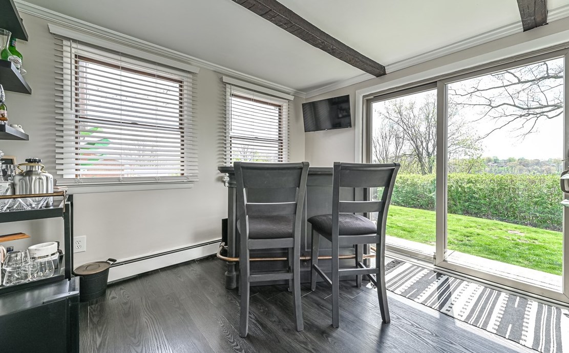 41 Chris Ct, Pittsburgh PA  15239-1107 exterior