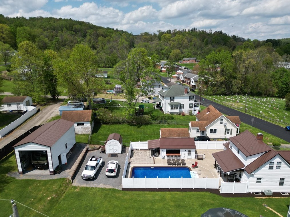 768 Crawford Rd, Fredericktown, PA 15333-2037