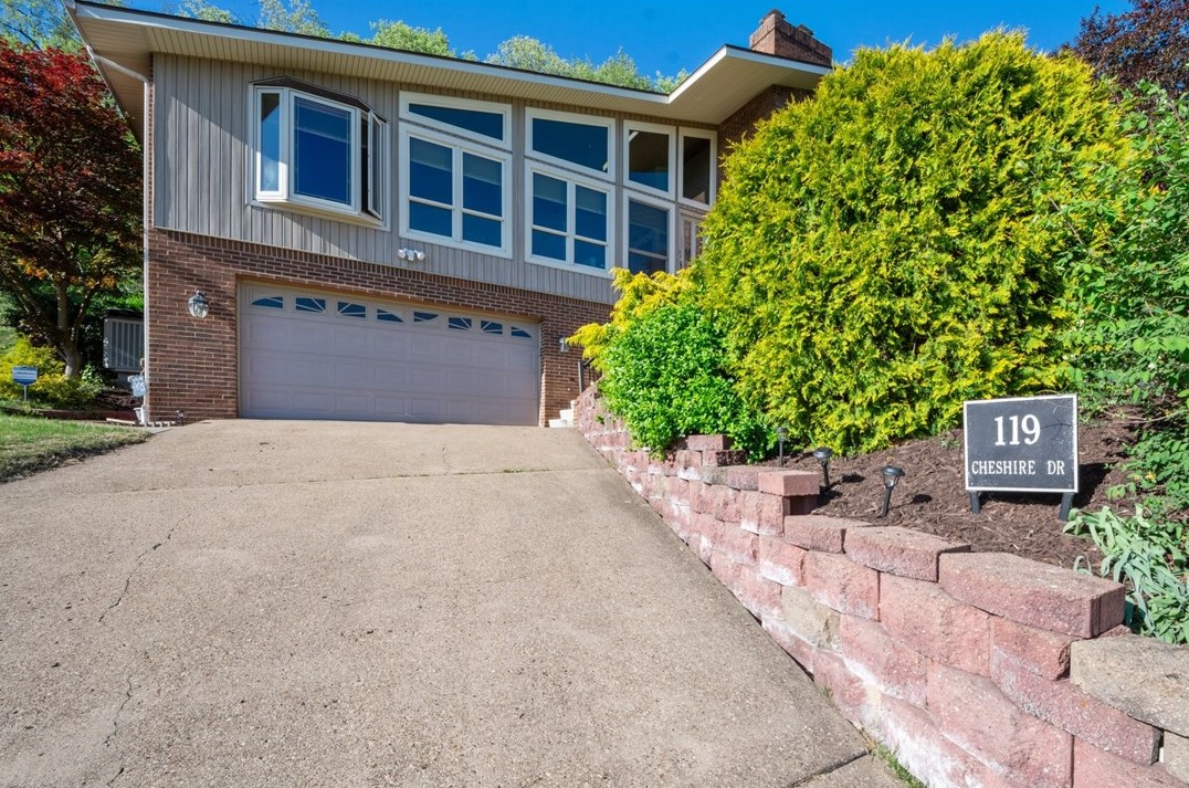 119 Cheshire Dr, Greensburg, PA 15601-5934