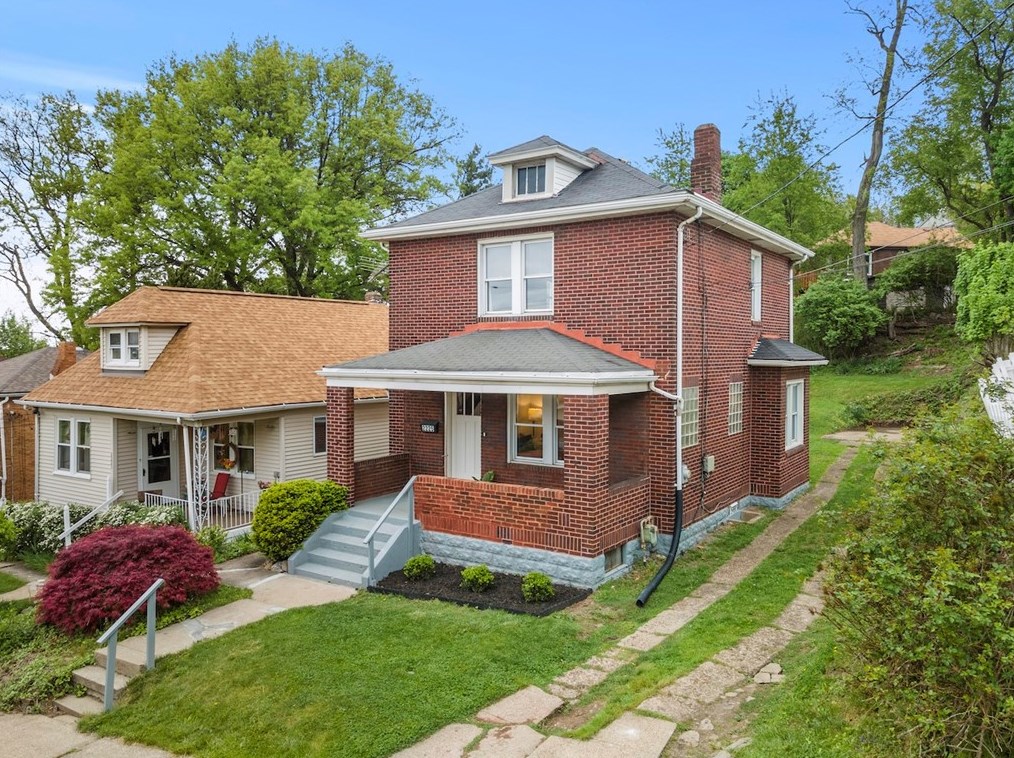2225 Lacrosse St, Pittsburgh, PA 15218