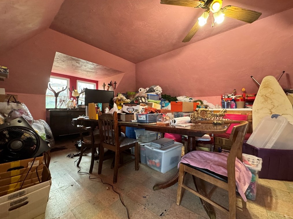 3229 Kestner Ave, Pittsburgh PA 15227-2423 exterior