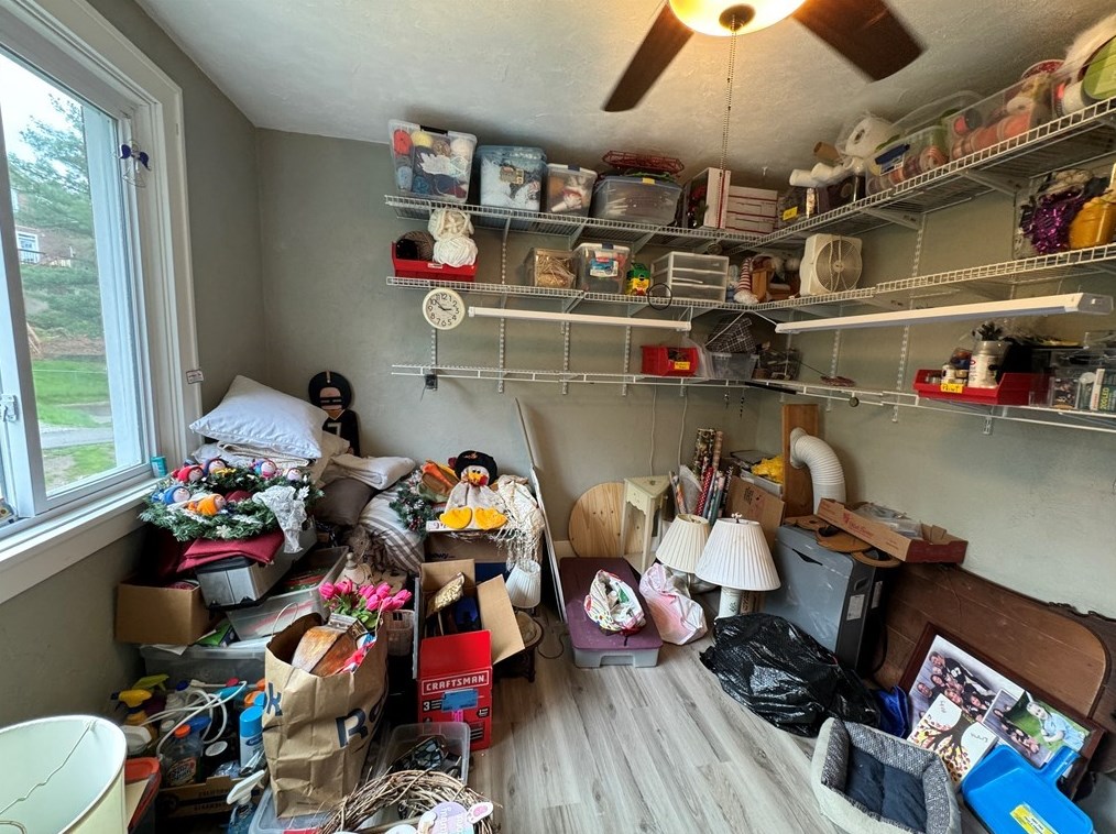 3229 Kestner Ave, Pittsburgh PA 15227-2423 exterior