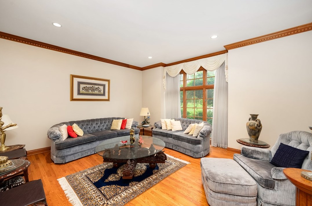 140 Cedar Rdg, Butler PA 16001-1664 exterior