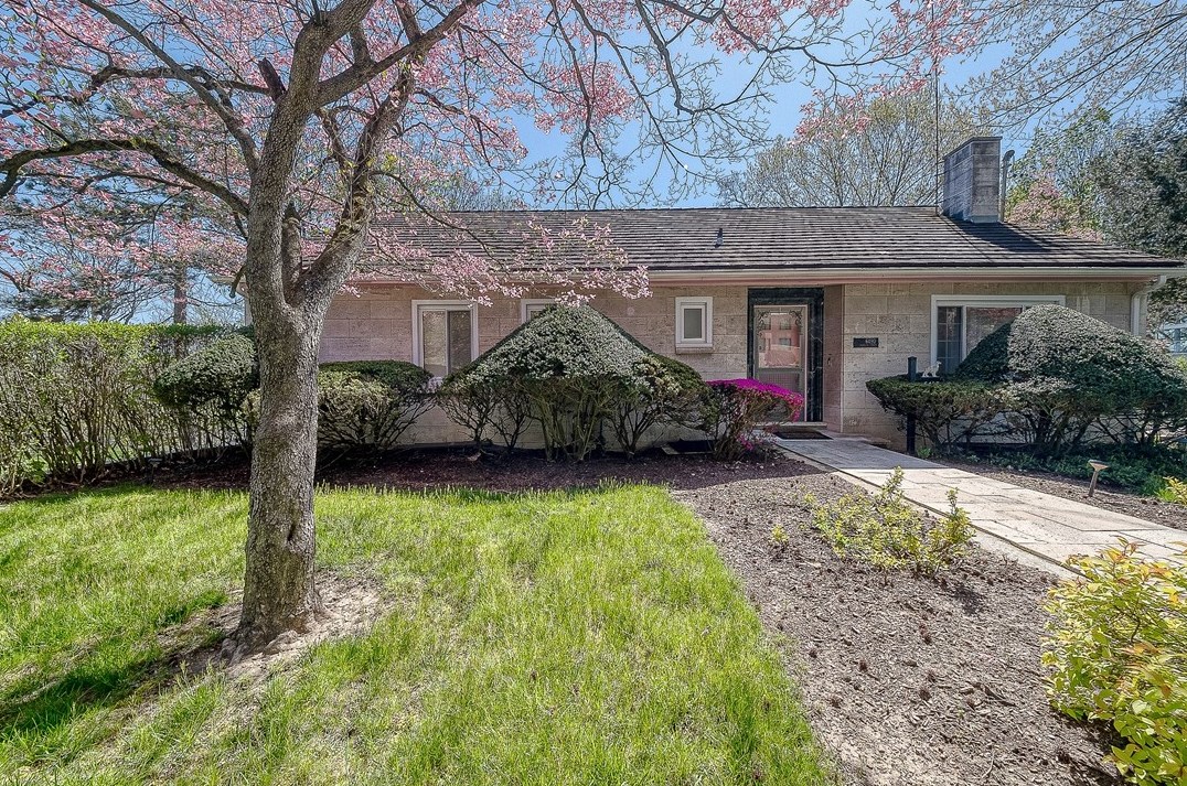 6490 Jackson St, Pittsburgh, PA 15206