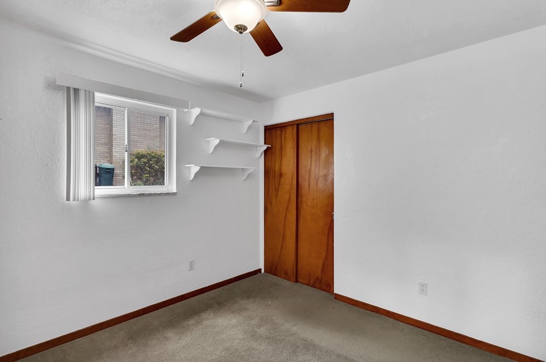 308 Conroy Dr, Pittsburgh PA  exterior