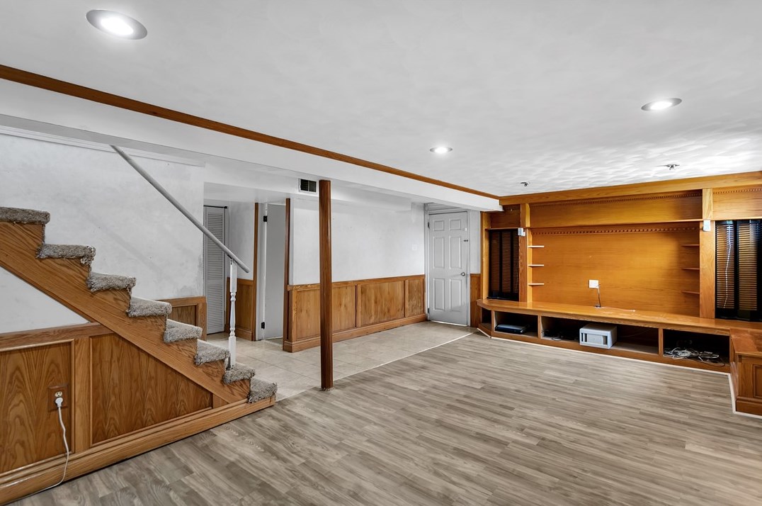 308 Conroy Dr, Pittsburgh PA  exterior